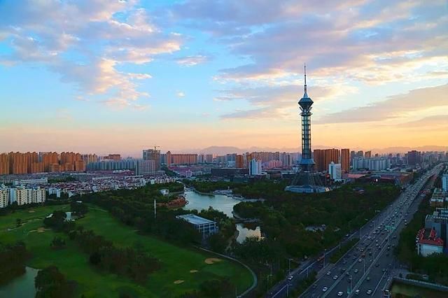 河北,致敬领导与同胞的团结之声